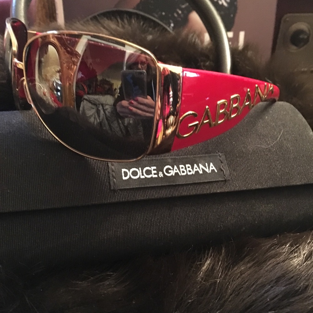 Dolce and Gabanna Scarlet oversized Pilot